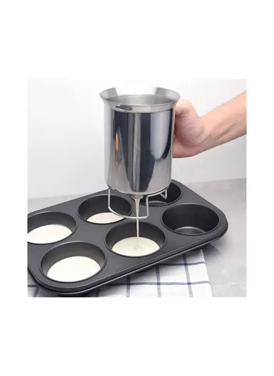 Handheld Stainless Steel Batter Dispenser 900ml Cupcake Batter Funnel Mixing Batter Separator (No FDA) - Siver