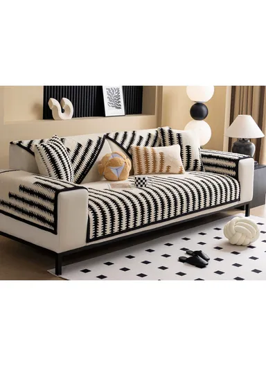 70x70cm 1-Seat Geometric Soft Fleece Sofa Cushion - Beige &amp; Black