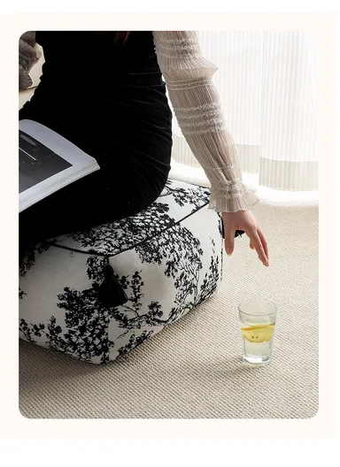 Round Floor Pouf Cushion with Floral Print &amp; EPP Filling (D45 × H25)cm - Black &amp; White