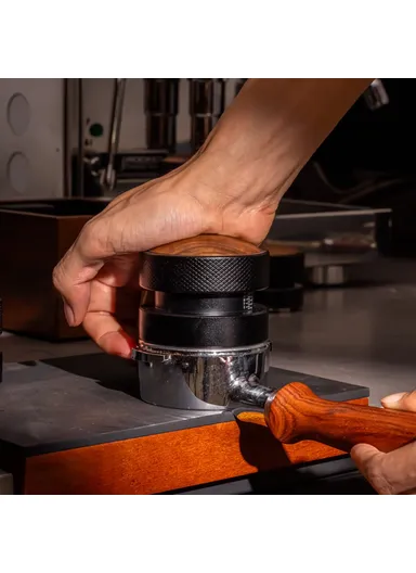 Threaded Bottom Self-Leveling Coffee Tamper, Gravity-Calibrated Pressure Steel Espresso Distributor (BPA-Free, No FDA) - 58.35mm