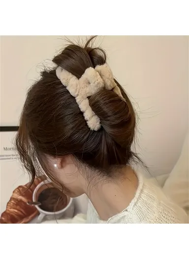 3Pcs  /  Set 12cm Soft Plush Hair Claw for Autumn &amp;  Winter Cross Bun Maker Women Hair Accessories