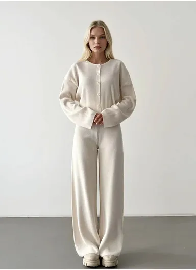 2-Pieces Women’s One-Size Loungewear Set with Long Sleeve Button-Up Cardigan &amp; Wide-Leg Pants – Beige
