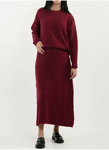 Women’s One Size Knit Sweater &amp; High-Waist Maxi Skirt Set 4972 – Red