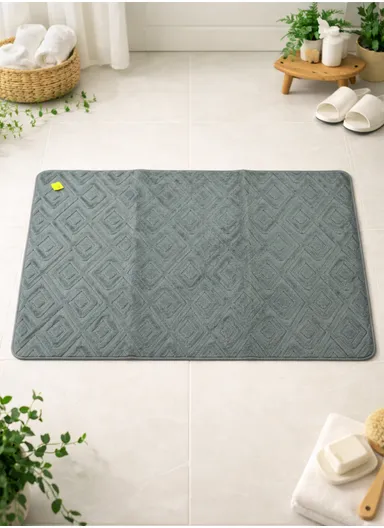 90x150cm Plush Polyester Carpet With Embossed Geometric Texture &amp; Anti-Slip Backing - Dark Grey