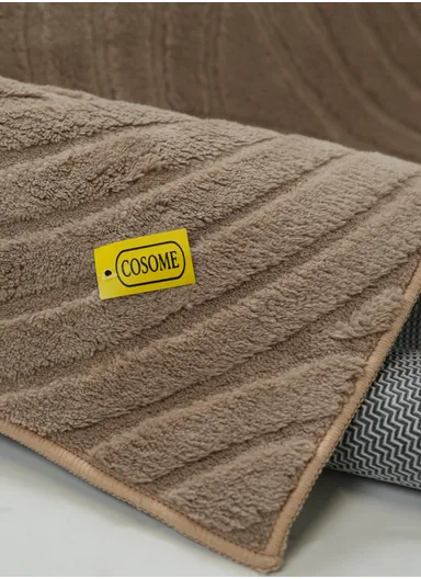 180×200 cm Polypropylene Sleek Non-Slip Machine-Woven Floor Mat - Brown