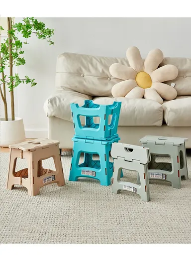 Folding Step Stool with Carry Handle, Space-Saving Design, Non-Slip Surface for Home, Kitchen &amp; Bathroom (L25 × W22 × H23)cm – Blue