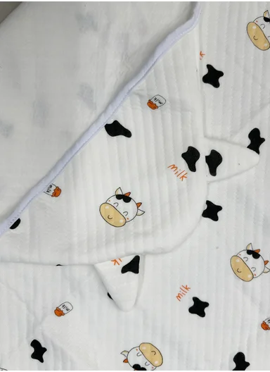 100% Cotton Baby Bath Towel, Soft &amp; Absorbent Fabric, Gentle on Skin, Durable &amp; Quick Drying Hooded Towel with Cute Ears (L75 x W75)cm - White Cow