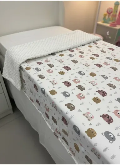 Baby Soft Polyester Blanket, Gentle, Cozy &amp; All-Season Comfort (L160 x W110)cm - White