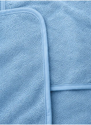 Soft Coral Velvet Baby Bath Towel, Gentle &amp; Absorbent Comfort for Babies (L80 x W80)cm