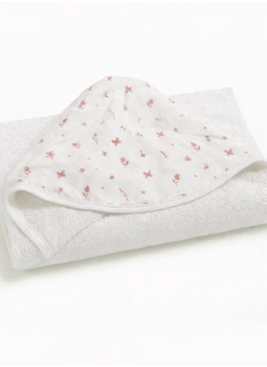 Soft Coral Velvet Baby Bath Towel, Gentle &amp; Absorbent Comfort for Babies (L80 x W80)cm