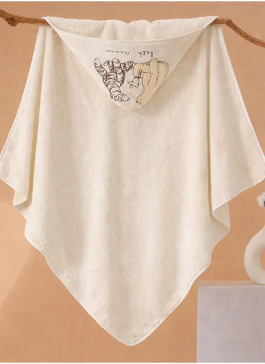 Soft Coral Velvet Baby Bath Towel, Gentle &amp; Absorbent Comfort for Babies (L80 x W80)cm