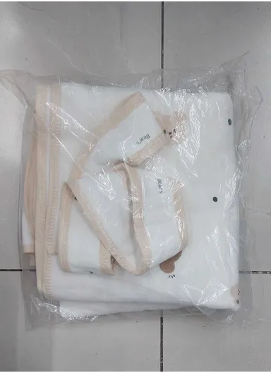 0–6 Months Cotton Baby Swaddle Blanket with Hood Soft, Breathable &amp; All-Season Newborn Wrap (L85 x W85)cm 