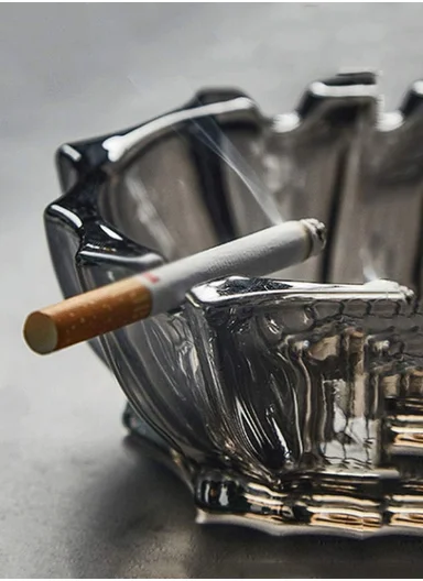 14cm Crystal Glass Ashtray With Faceted Design (D14 x H6)cm - Gold