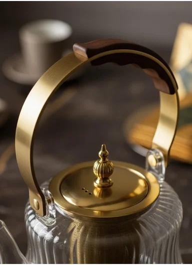 1200ml Heat-Resistant Glass Teapot With Removable Stainless Steel Infuser, Handle &amp; Ribbed Design (D14 x H17)cm - Gold