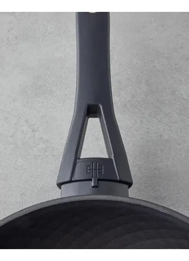 Pro Grade Aluminum Induction Based Griddle 24 cm Black