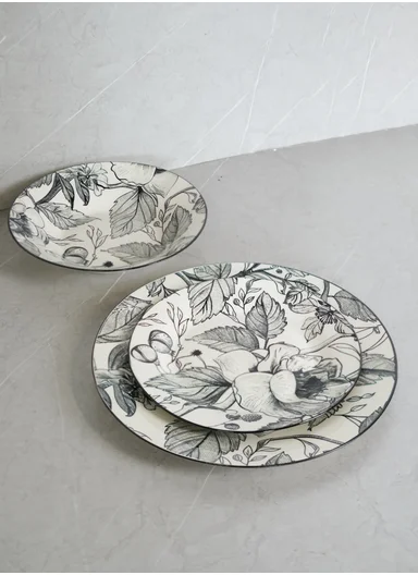 18 pieces Rounded Stoneware Dinnerware Set, Dishwasher &amp; Microwave Safe Durable Everyday Dining Set