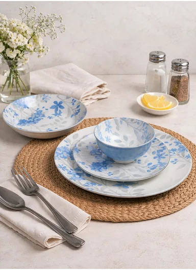24-Pieces Classic Round Leaves Stoneware Dinnerware Set - Light Blue