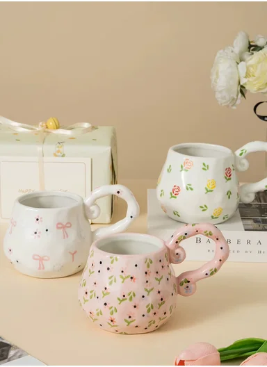 450ml Floral Ceramic Mug With Sculpted Decorative Handle (D9 x H11)cm