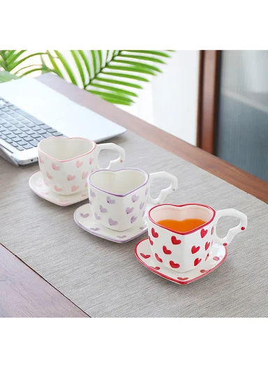 260ML Heart Pattern Ceramic Mug With Decorative Handle (W13 x D8 x H7)cm - White &amp; Pink