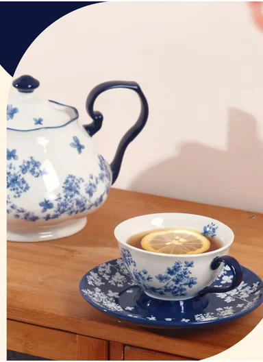 200ML Elegant Blue Floral Ceramic Mug &amp; Saucer Set (D16 x H9)cm