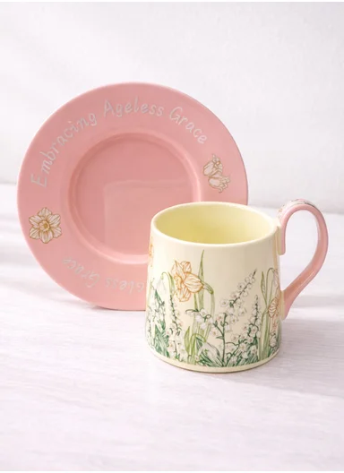 230ml Luxury Tulip Design Ceramic Mug &amp; Saucer Set With Elegant Curved Handle (D15 x H10)cm – Pink