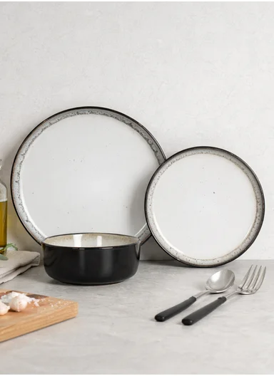 18 pieces Stoneware Dinnerware Set, Dishwasher &amp; Microwave Safe Durable Everyday Dining Set -White &amp; Black