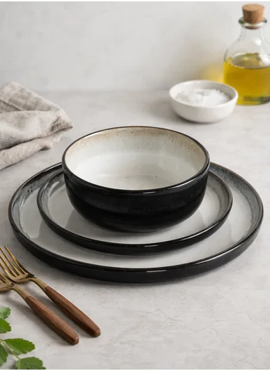 18 pieces Stoneware Dinnerware Set, Dishwasher &amp; Microwave Safe Durable Everyday Dining Set -White &amp; Black