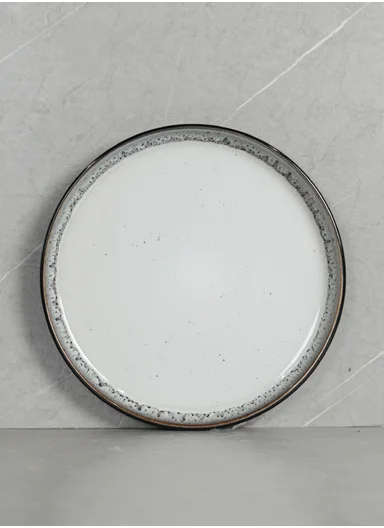 18 pieces Stoneware Dinnerware Set, Dishwasher &amp; Microwave Safe Durable Everyday Dining Set -White &amp; Black