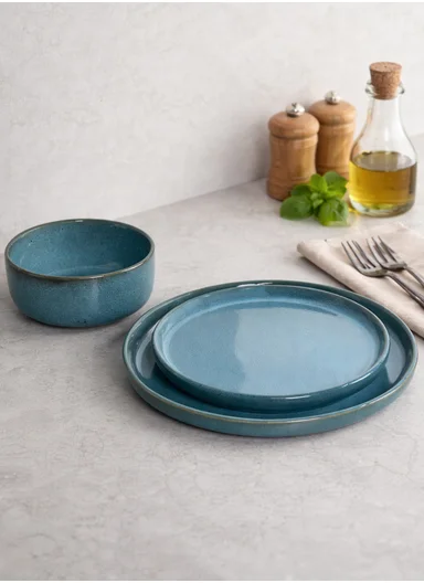 18 pieces Stoneware Dinnerware Set, Dishwasher &amp; Microwave Safe Durable Everyday Dining Set -Blue
