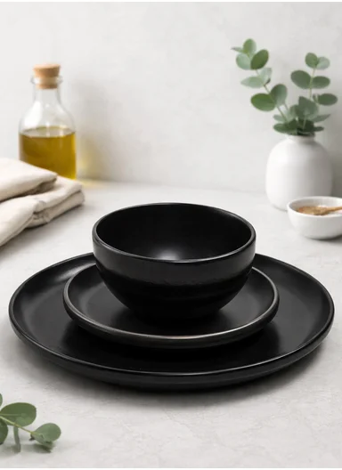 18-Pieces Modern Matte Black Round Stoneware Dinnerware Set