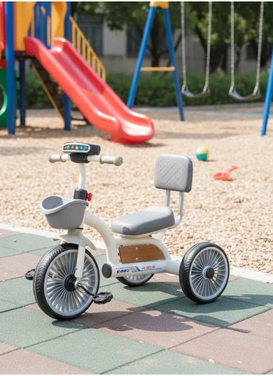 2–6 Years Iron Frame Kids Tricycle with Backrest Seat, Music &amp; Light, Front Storage Basket &amp; Handles Y-TS2752 – White