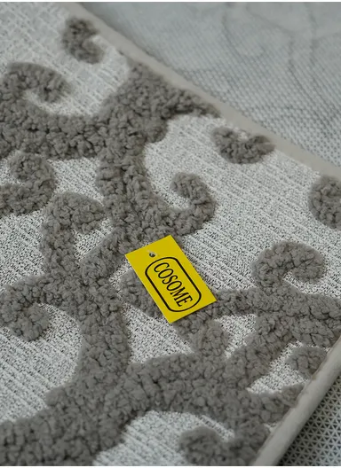 80x120cm Luxury Plush Carpet with Textured Pattern &amp; Anti-Slip Backing - Grey