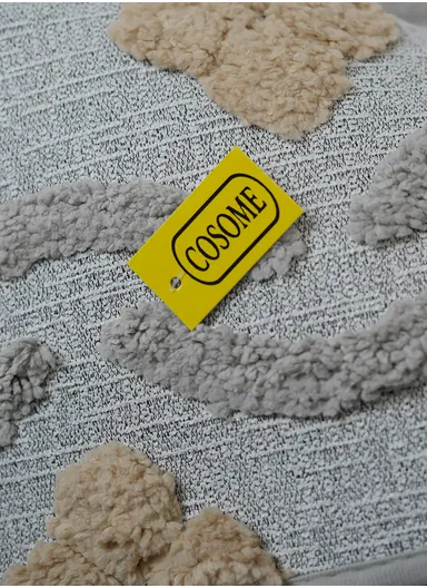 80x120cm Luxury Plush Carpet with Textured Pattern &amp; Anti-Slip Backing - Grey