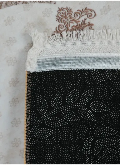 90x220cm Classic Medallion Carpet with Elegant Fringe Design