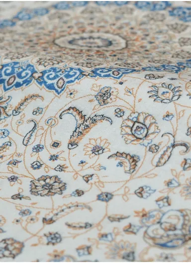90x220cm Classic Medallion Carpet with Elegant Fringe Design