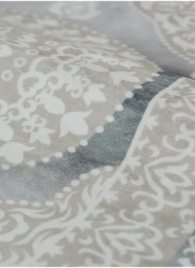 90x220cm Classic Medallion Carpet with Elegant Fringe Design