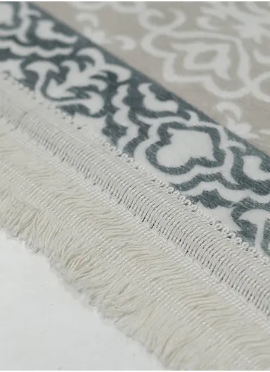 90x220cm Classic Medallion Carpet with Elegant Fringe Design