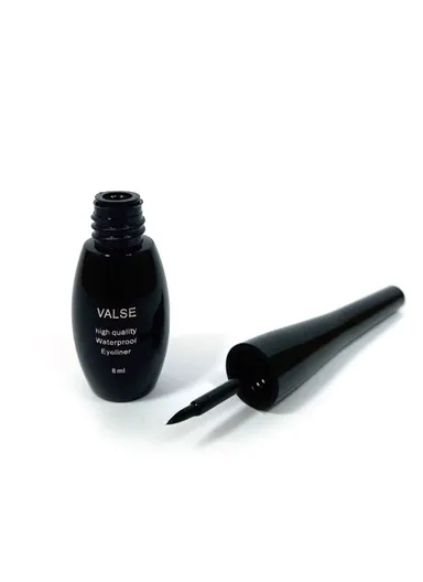 Waterproof Dipliner 8ml