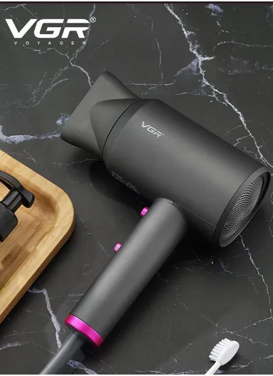 1600-2000W 2 Heat Settings Electric Hair Dryer With Concentrated Nozzle V-400  