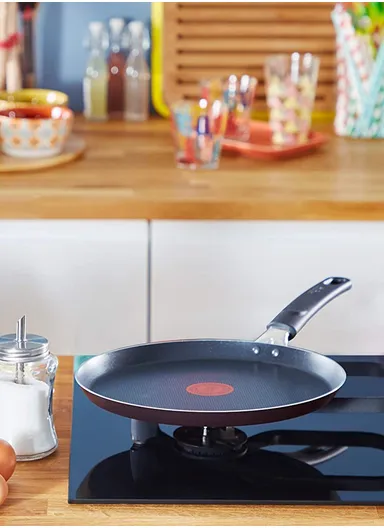 Aluminum With Titanium Non-Stick Coating Cook &amp; Clean Pancake Pan B5541002 (D25 x H4.8)cm