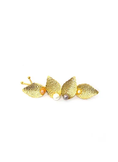 Lily's Style Leaf Shaped Hair Clip Available in Gold and Silver