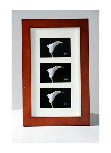 Wooden Frame For Three 10x15cm Pictures